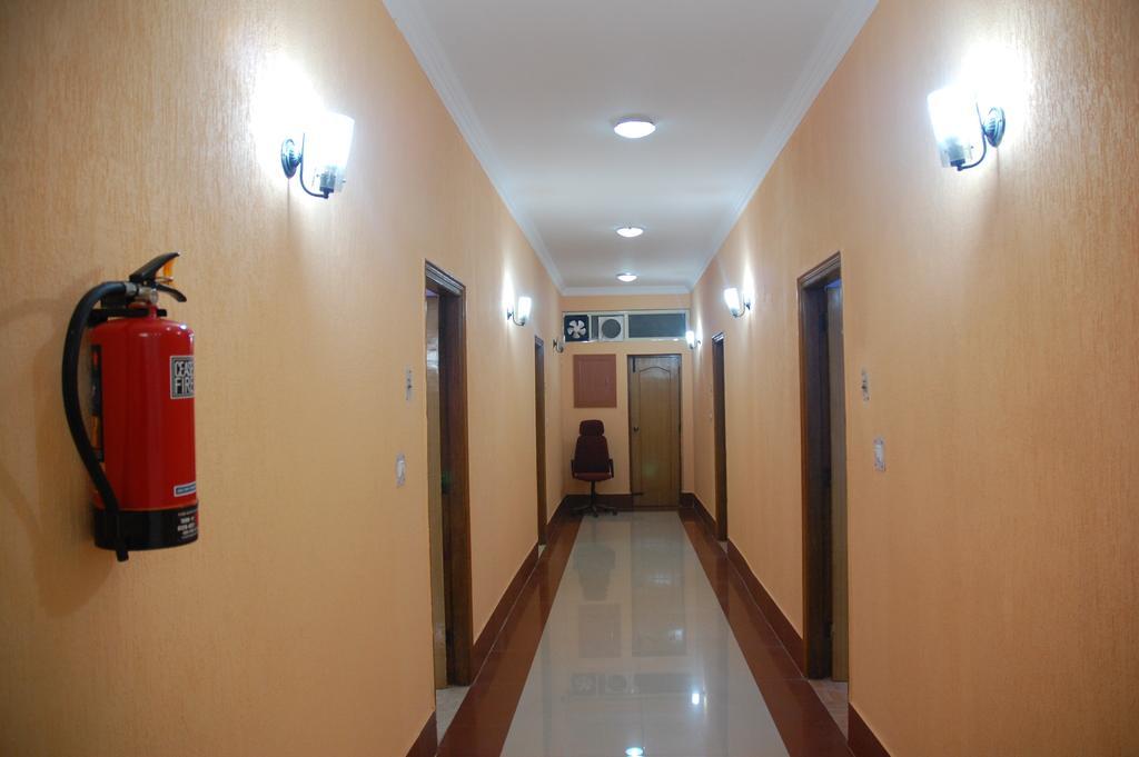 דהראדון Hotel Magnet House מראה חיצוני תמונה